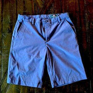 Boys Vineyard Vines performance shorts size 16.